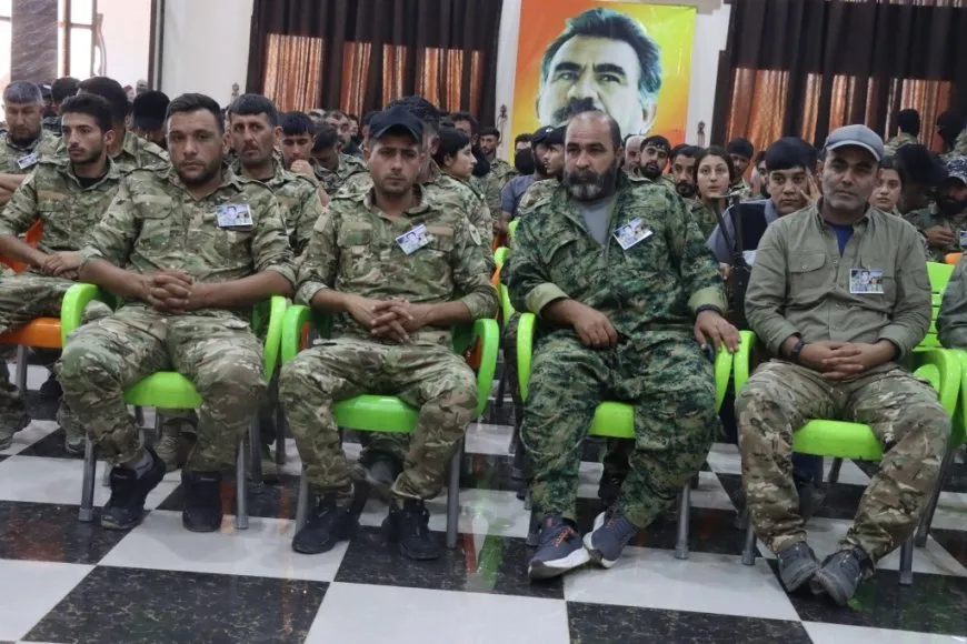 Şêniyên Bakur û Rojhilatê Sûriyeyê di merasîma şehîd Nûreddîn Sofî de soza xwe nû kirin