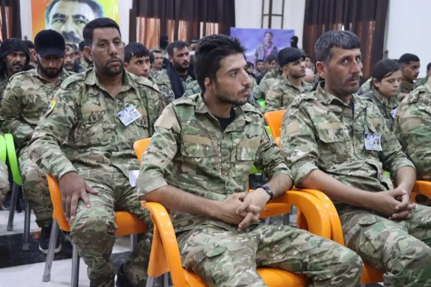 Şêniyên Bakur û Rojhilatê Sûriyeyê di merasîma şehîd Nûreddîn Sofî de soza xwe nû kirin