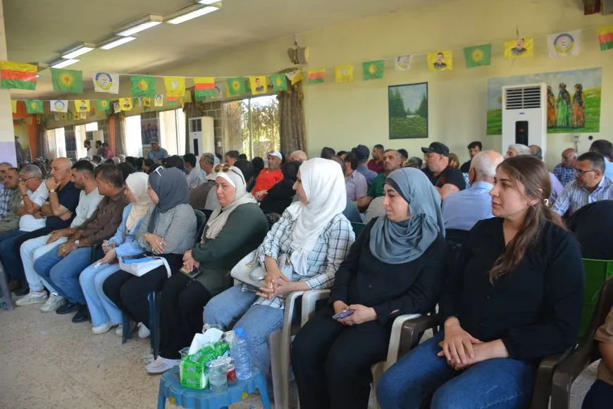 Şêniyên Bakur û Rojhilatê Sûriyeyê di merasîma şehîd Nûreddîn Sofî de soza xwe nû kirin