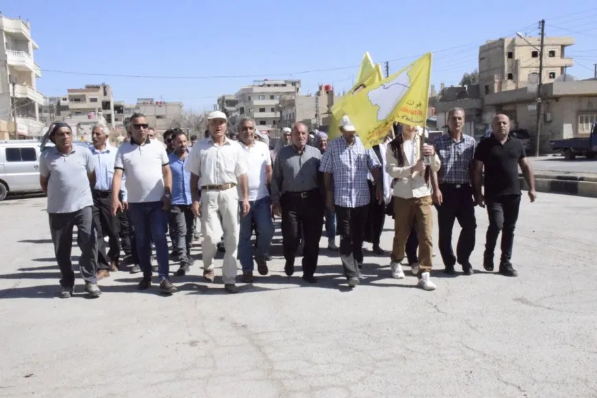 Şêniyên Bakur û Rojhilatê Sûriyeyê di merasîma şehîd Nûreddîn Sofî de soza xwe nû kirin
