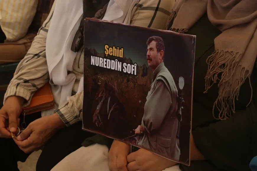 Şêniyên Bakur û Rojhilatê Sûriyeyê di merasîma şehîd Nûreddîn Sofî de soza xwe nû kirin