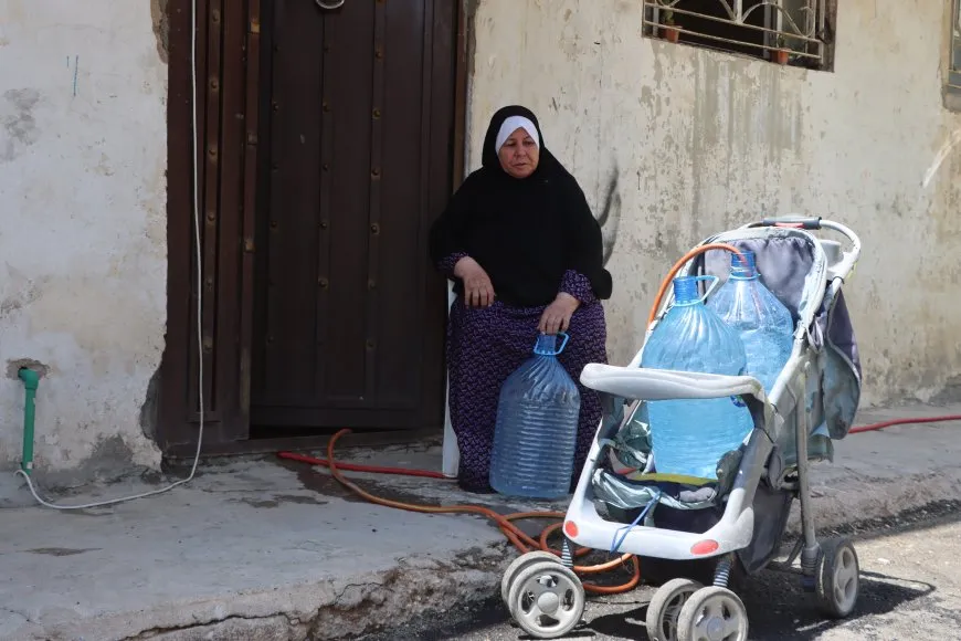 Krîza avê jiyana şêniyên Qamişloyê dijwar kiriye