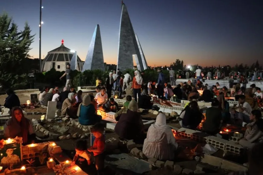 Bi boneya 15`ê Tebaxê şehîd hatin bi bîranîn