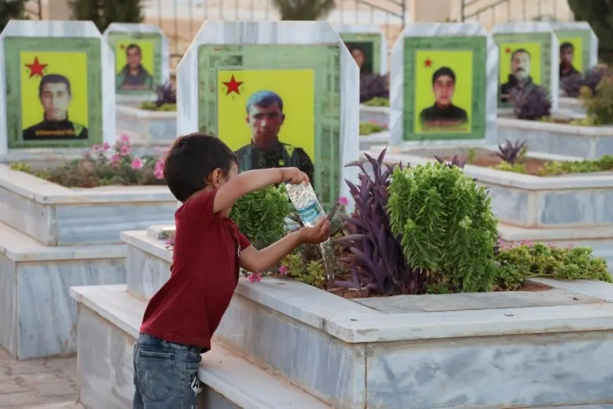 Bi boneya 15`ê Tebaxê şehîd hatin bi bîranîn
