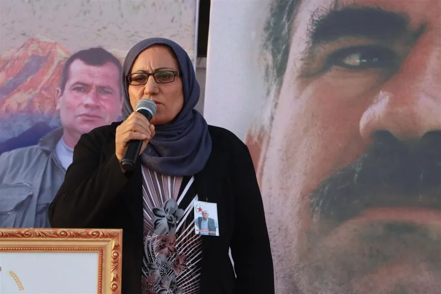Şêniyên Dêrikê şehîd Mihemed Emîn bi bîr anîn