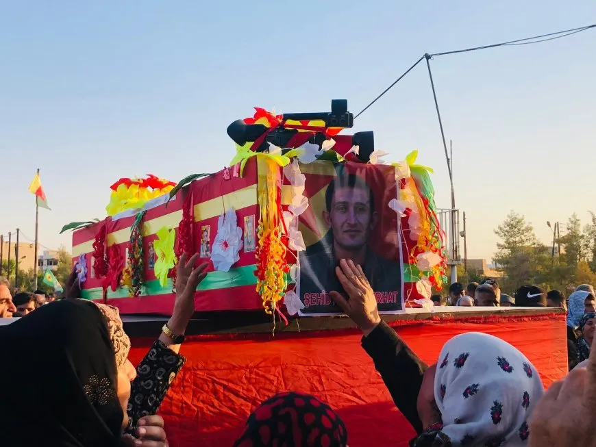 Gelê Rojava şehîd Argeş Serhed oxir kir