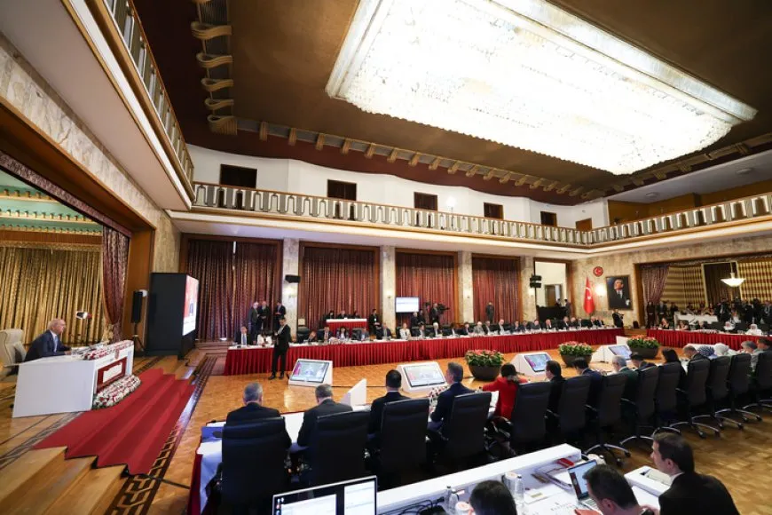 Ji rûniştina 2ˊyan a civîna komîsyonê: Divê qanûn werin sererastkirin