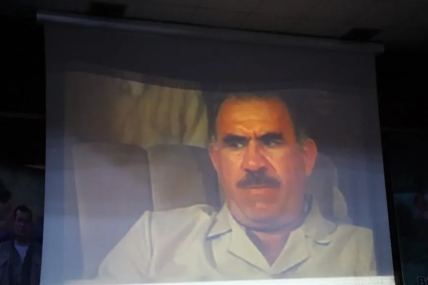 Xelkê Dêrikê şehîdên azadiyê bi bîr anîn