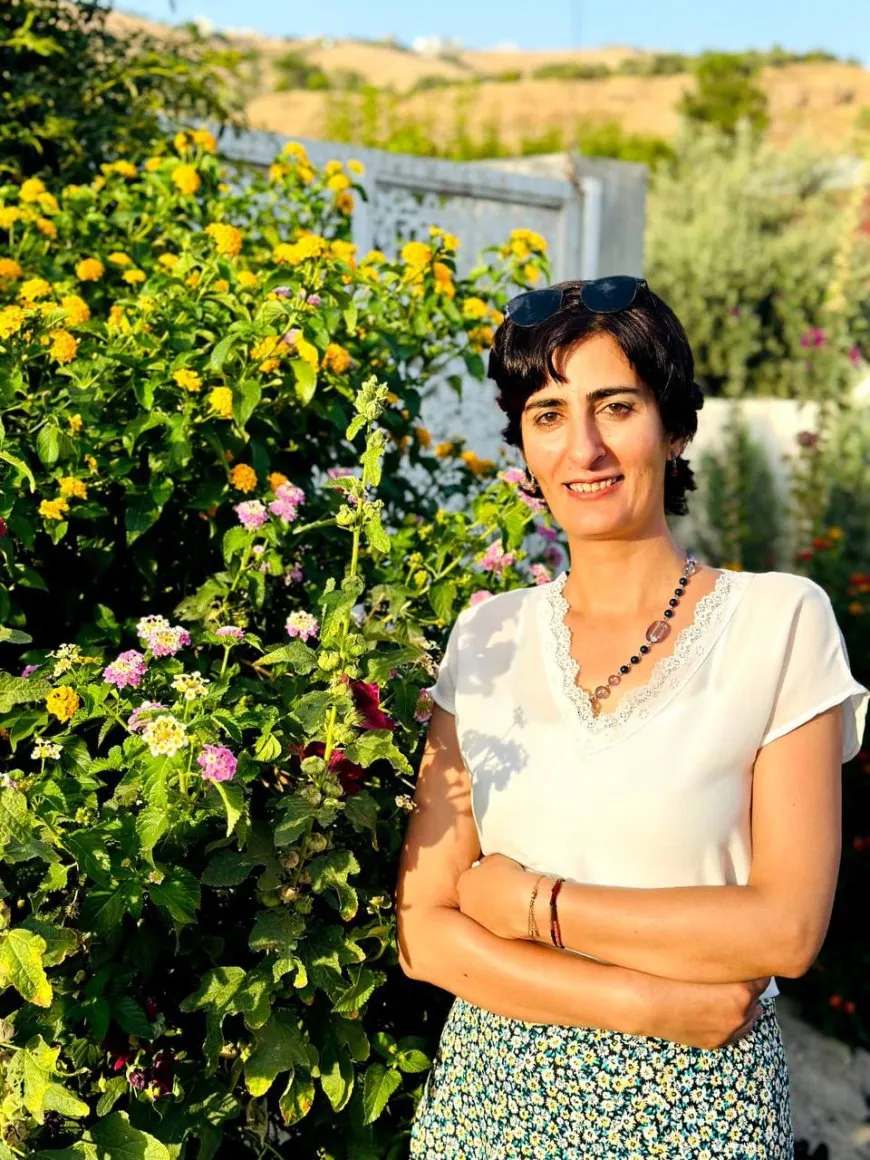 Şagirtên Gulistan Tara: Dema mirov lê mêze dikir mirov jineke têkoşer didît