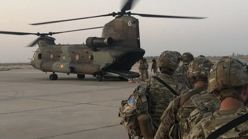 Hêzên amerîkî hêzên xwe ji 2 baregehan li Iraqê vedikişîne 