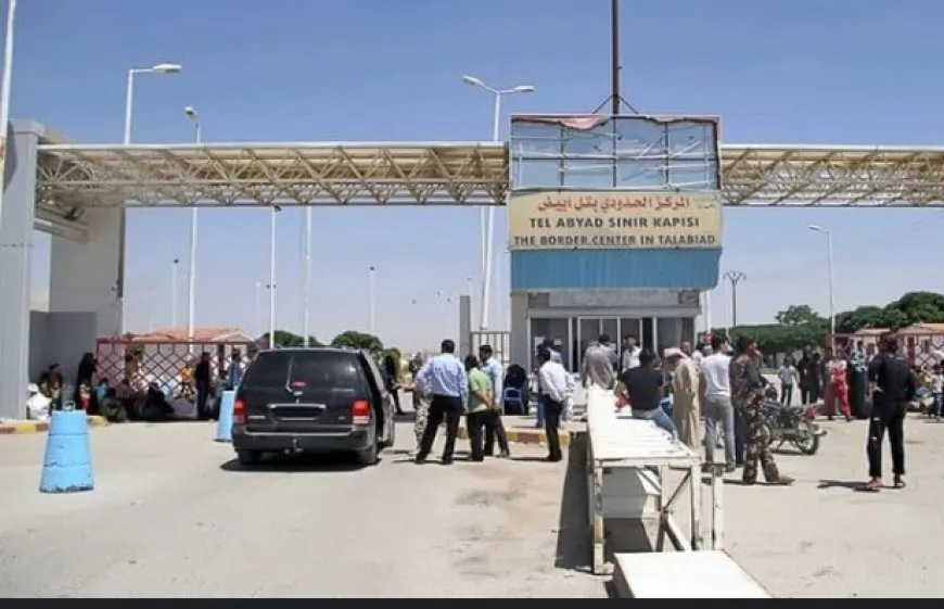 Dewleta Tirk penaberên Sûriyeyê radestî çeteyan dike