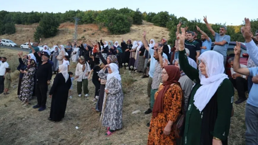 Şêniyên Çewlîgê cenazeyê gerîlayê HPG’ê Berat Nazlican veşartin