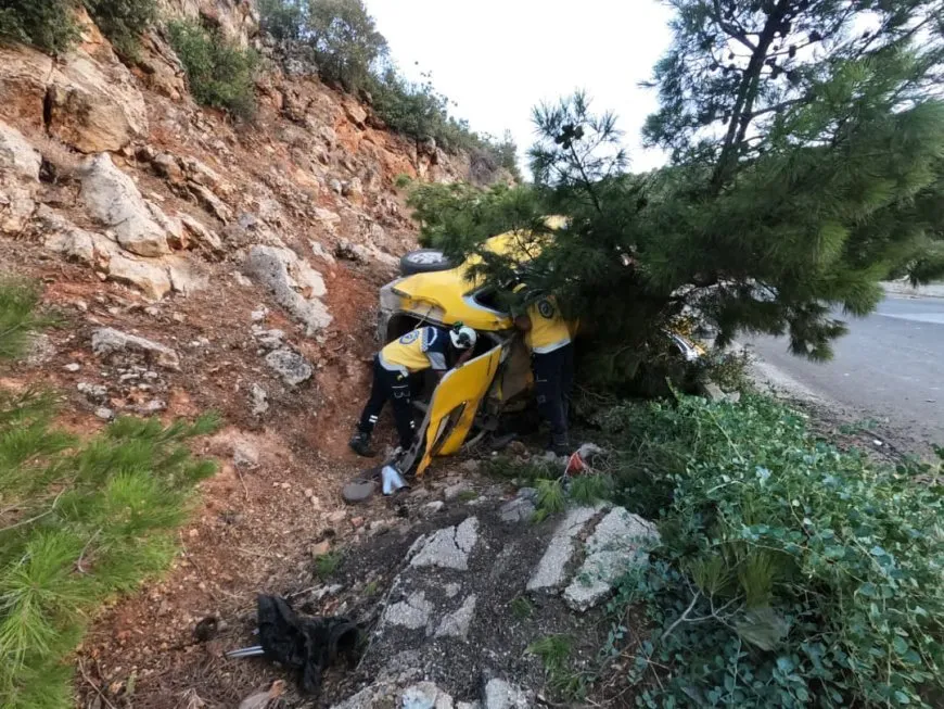 Li gundewarê Hemayê qezayeke tirafîkê: 4 kes mirin û 9 jî birîndar bûn