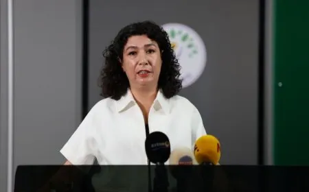 Halîde Turkoglu: Divê îradeya gelên Sûriyeyê bê naskirin