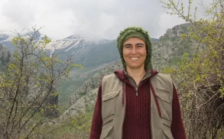 Zozan Çewlîk: Hevala Emîne mîna çemekî ber bi şoreşa Kurdistanê ve herikî
