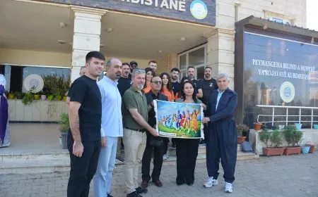 Koma Duhokê cara yekemîn tev li Mîhrîcana Şehîd Ronahî Bawer dibe