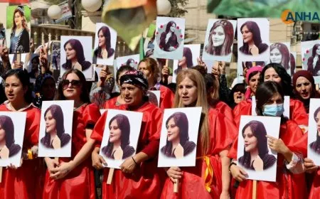 Endama Platforma Jinê ya Navneteweyî ya Îranê: Êdî jinan kefenê tirsê çirandin