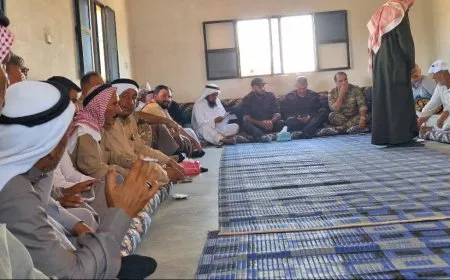 Şêx û rûspiyên eşîrên Dêrazorê nameya Rêber Apo wergirtin