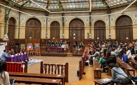 Li parîsê ji bo bîranîna Nagihan Akarsel komxebata jinan hat lidarxistin