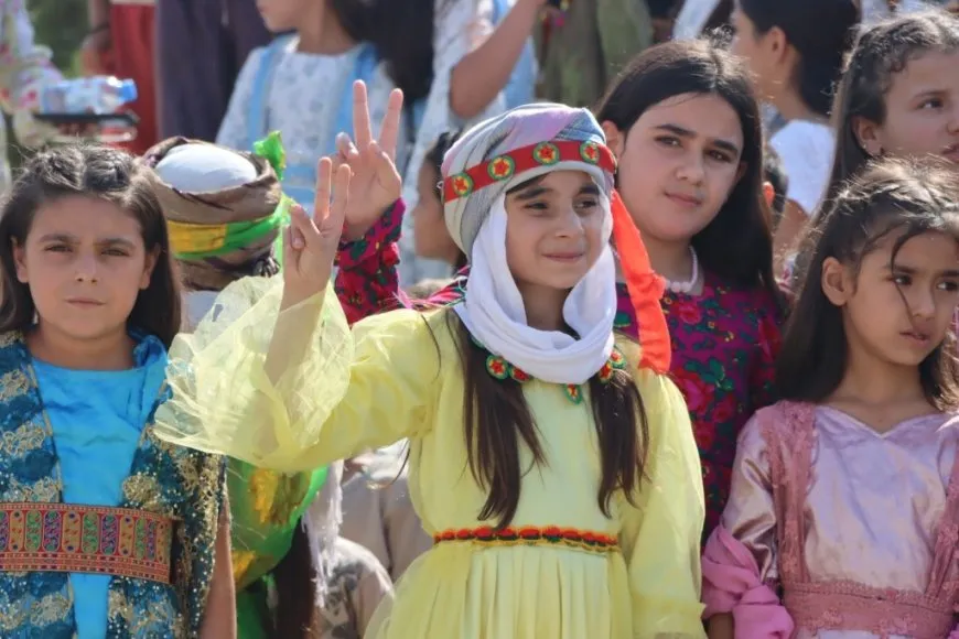 Li Kobanê Festîvala 8ˊemîn a Zarokan dest pê kir