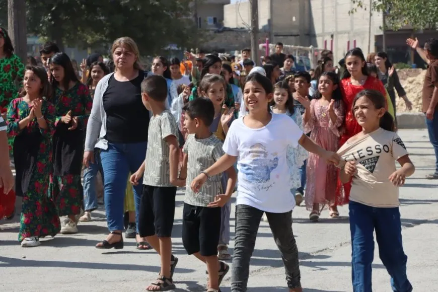 Li Kobanê Festîvala 8ˊemîn a Zarokan dest pê kir