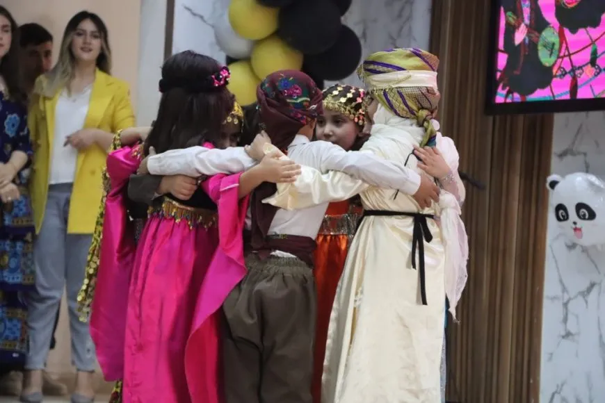 Li Kobanê Festîvala 8ˊemîn a Zarokan dest pê kir