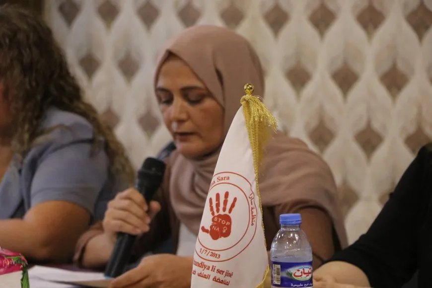 Jinan li Hesekê şîdeta li ser jinan nîqaş kir
