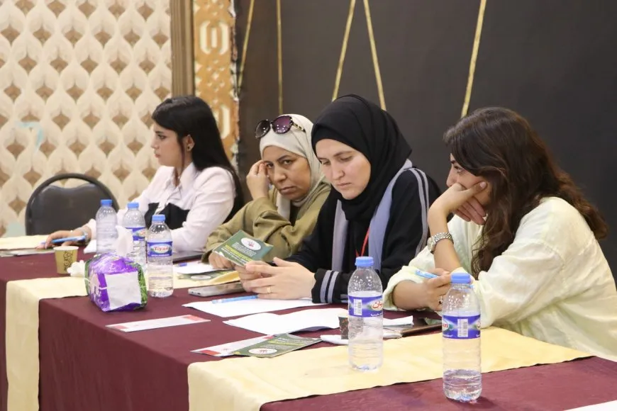 Jinan li Hesekê şîdeta li ser jinan nîqaş kir