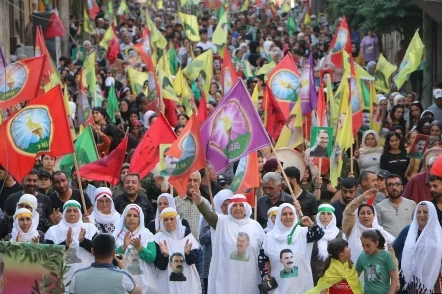 'Banga Aştî û Civaka Demokratîk ji bo tevahî cîhanê ye'