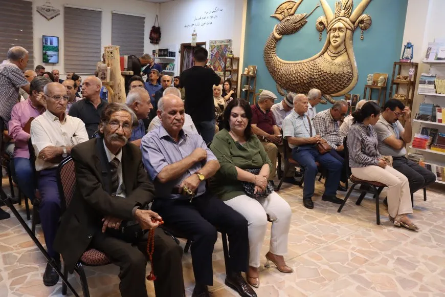Şilêr Cafê Pirtûkxane li Qamişloyê hat vekirin