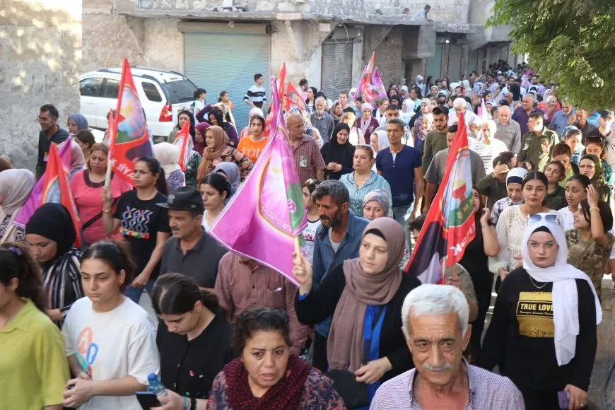 Şêniyên Şêxmeqsûd û Eşrefiyê soza şopandina riya şehîdan dan