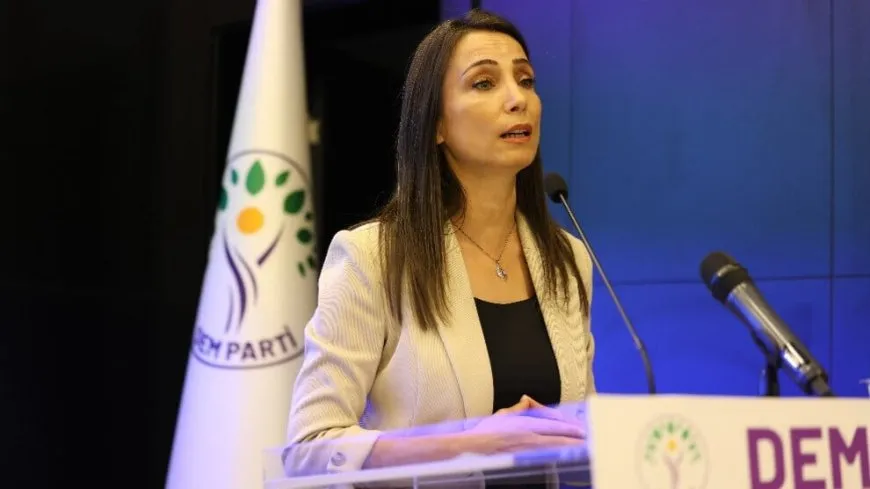 ‘Komîsyon divê giraniyê bide ser mijarên esasî’