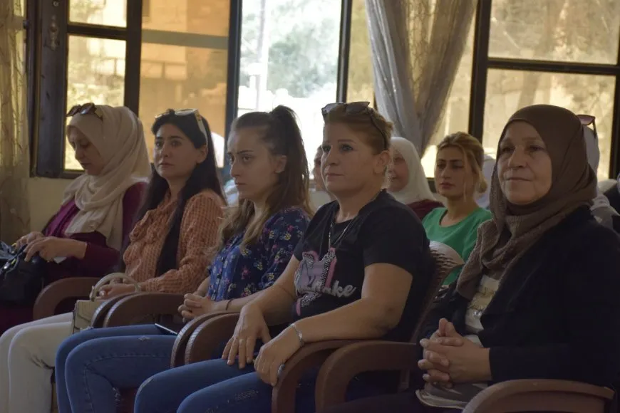 Kongreya Îslama Demokratîk du panel li dar xistin