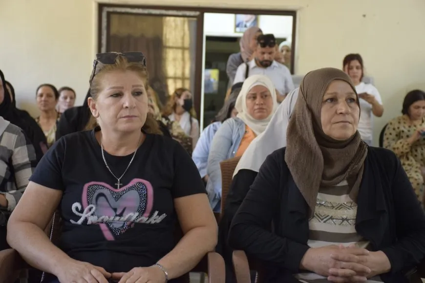 Kongreya Îslama Demokratîk du panel li dar xistin