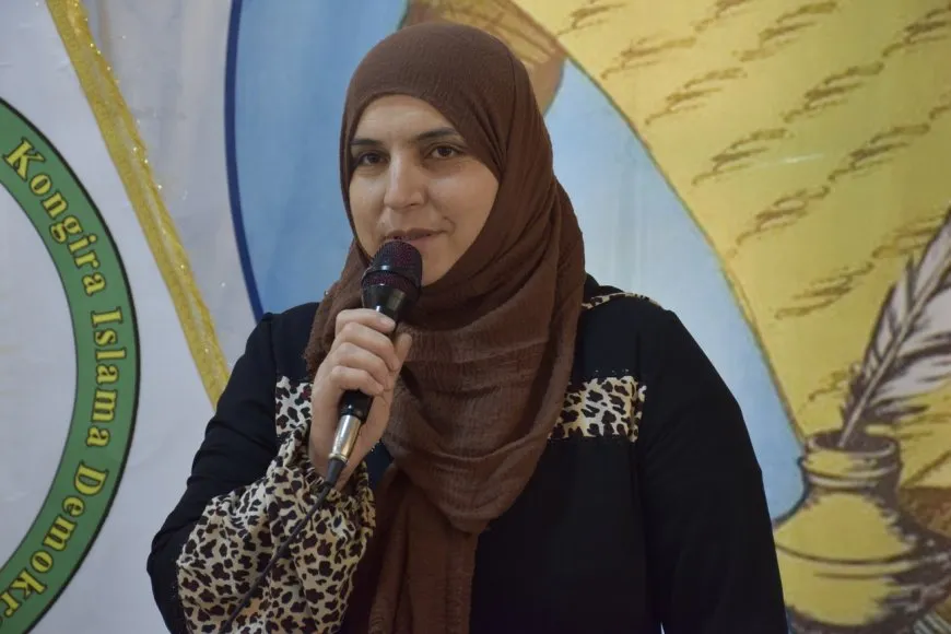 Kongreya Îslama Demokratîk du panel li dar xistin