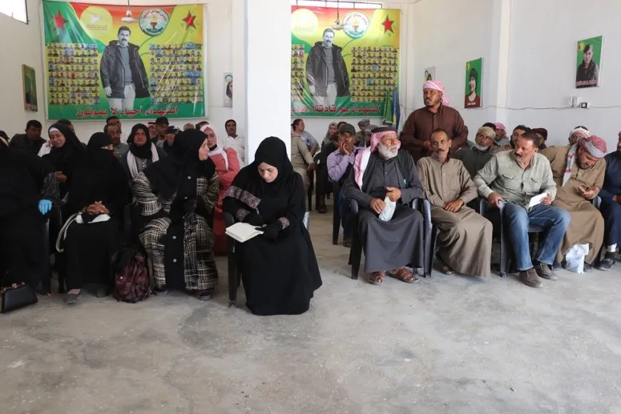 Hevserokên komînên Şedadê daxwazên şêniyan ji civîna meclisê re veguhastin