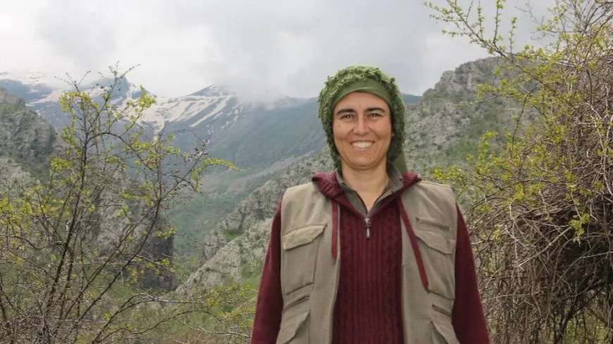 Zozan Çewlîk: Hevala Emîne mîna çemekî ber bi şoreşa Kurdistanê ve herikî