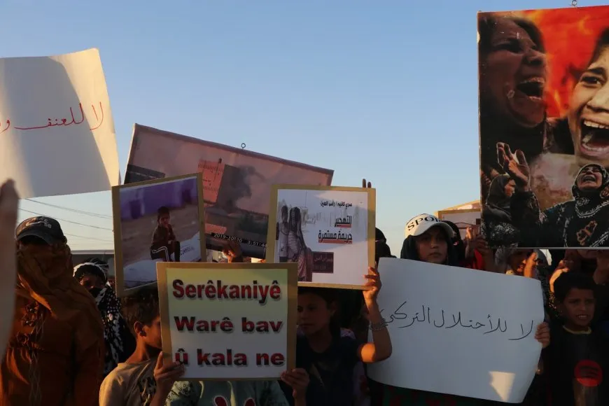 Koçberên Serêkaniyê li dijî siyasetên desteserkirina malên wan rabûn