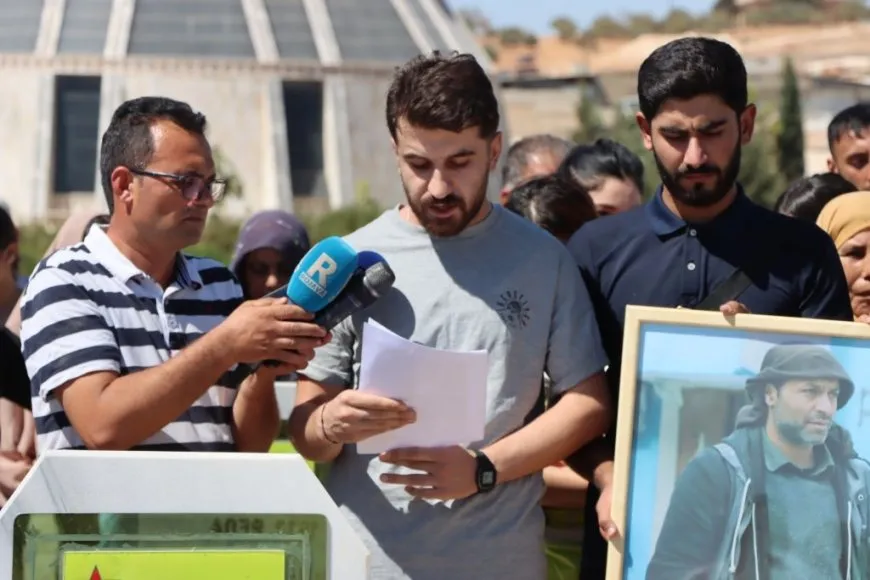 Şehîd Mazdek Ararat li ser gora xwe hat bibîranîn