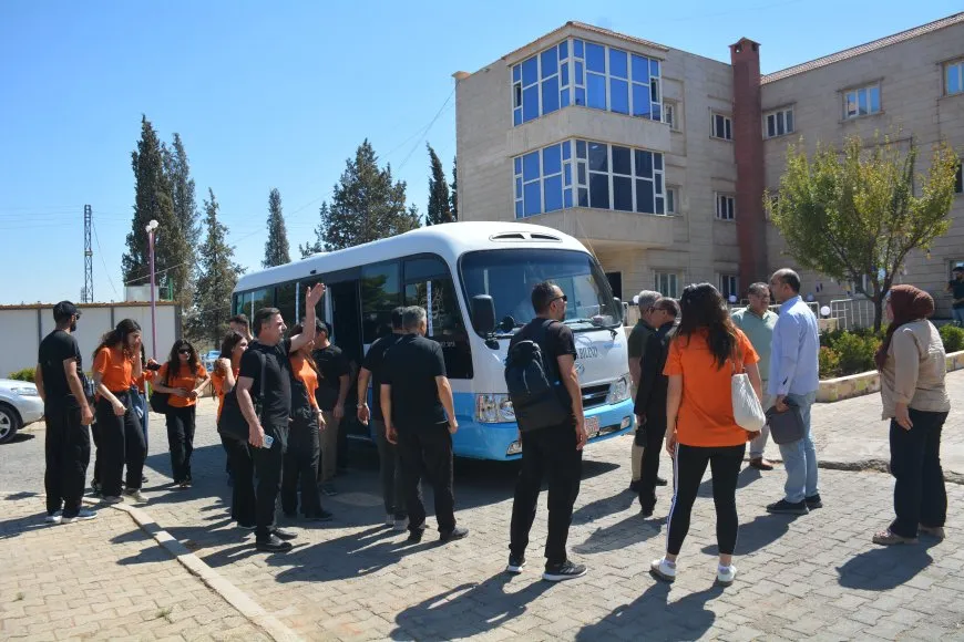 Koma Duhokê cara yekemîn tev li Mîhrîcana Şehîd Ronahî Bawer dibe