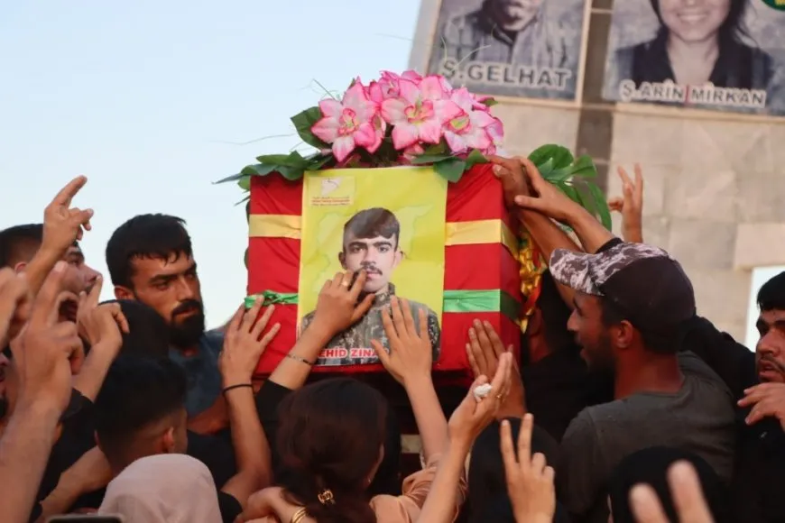 Şehîd Zinar Aşmê bi merasîmeke bi heybet hat oxirkirin