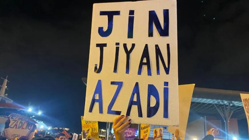 Ji KNKˊê daxuyaniya têkildarî "Şoreşa Jin, Jiyan, Azadî"