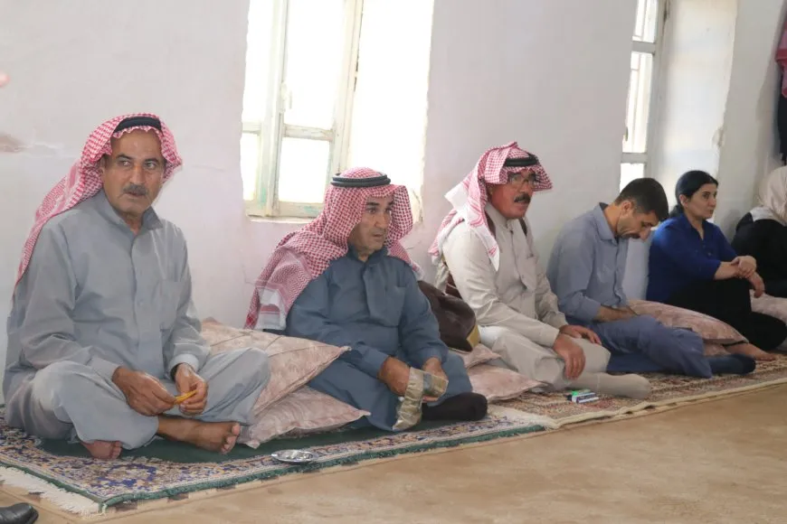 Rûspiyan: Ramanên Rêber Abdullah Ocalan bingeha projeya Rêveberiya Xweser in