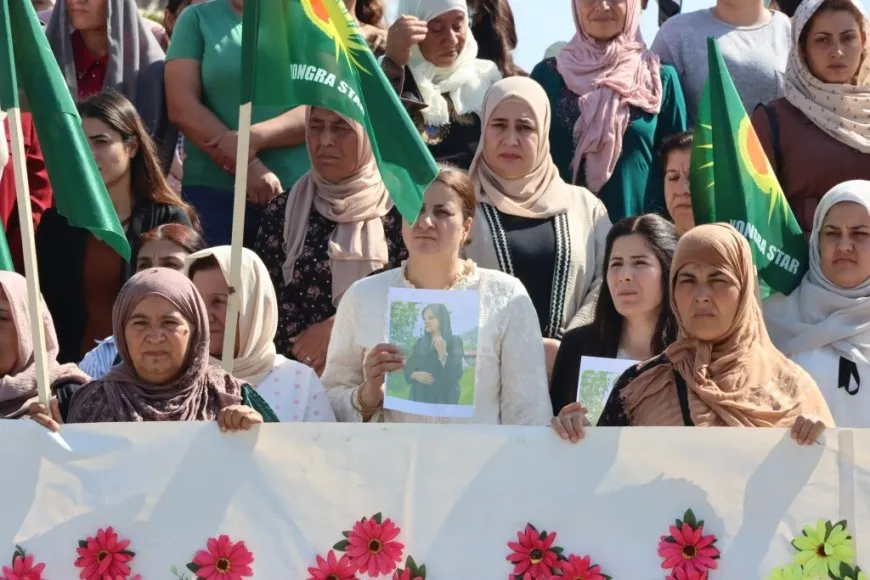 ji Kongreya Star daxuyaniya 'Jin Jiyan Azadî'
