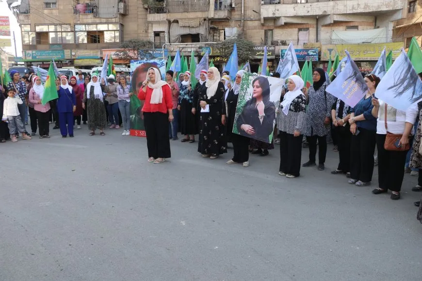 Jinên Helebê piştgirî da serhildana "Jin Jiyan Azadî"
