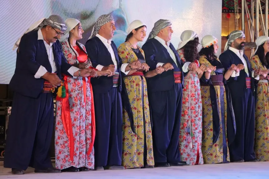 Festîvala Govendê didome; Rengîniya çandan li pêş e
