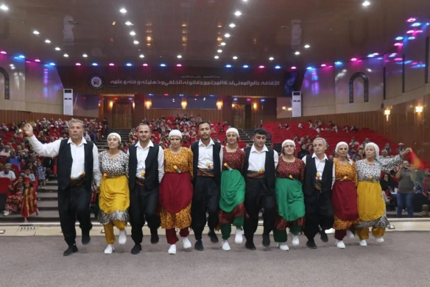 Li Teqbayê bi boneya salvegera PYD’ê şahî hate lidarxistin