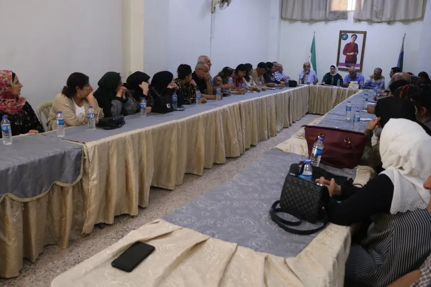 Federalî û nenavendîbûn rojeva panelekê li Helebê