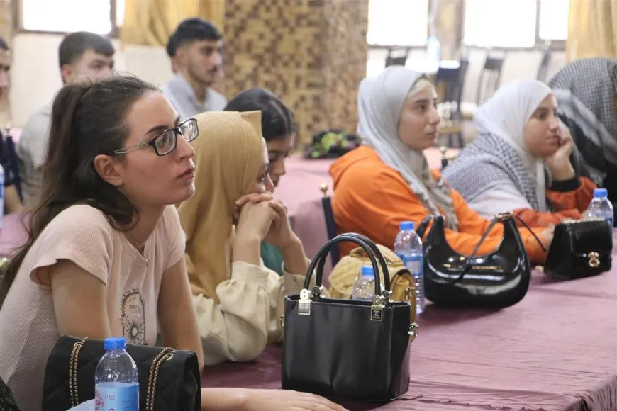 Tevgera Ciwanên Şoreşger 2 panêlan der barê azadî û sosyalîzmê de li dar xist