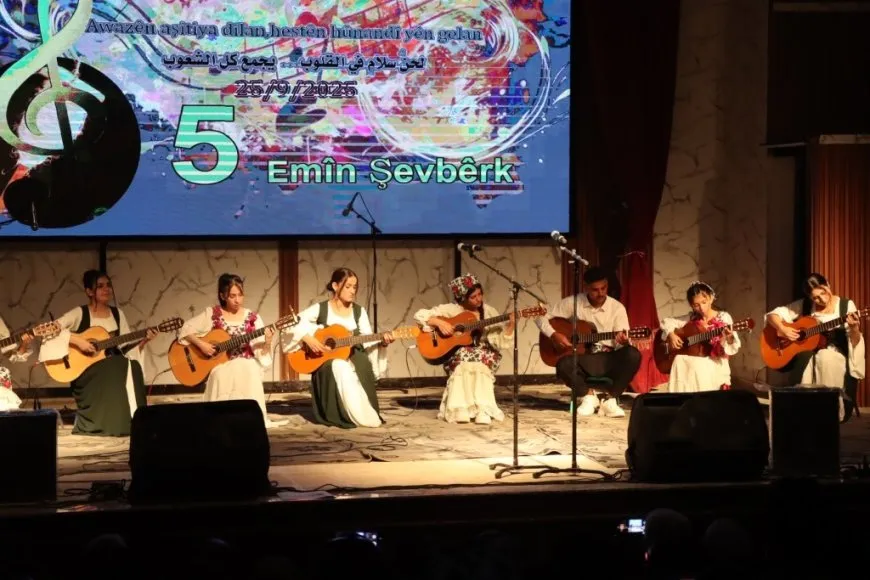 Peymangeha Vejîn Şevbuhêrka Hunerî ya 5`emîn li dar xist